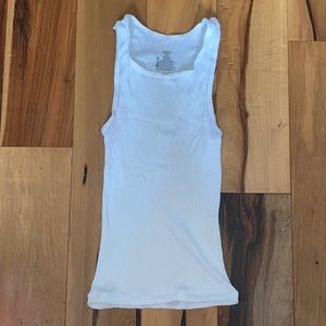 LIKE NEW~HANES~ BOYS COTTON TANK TOP~ LARGE